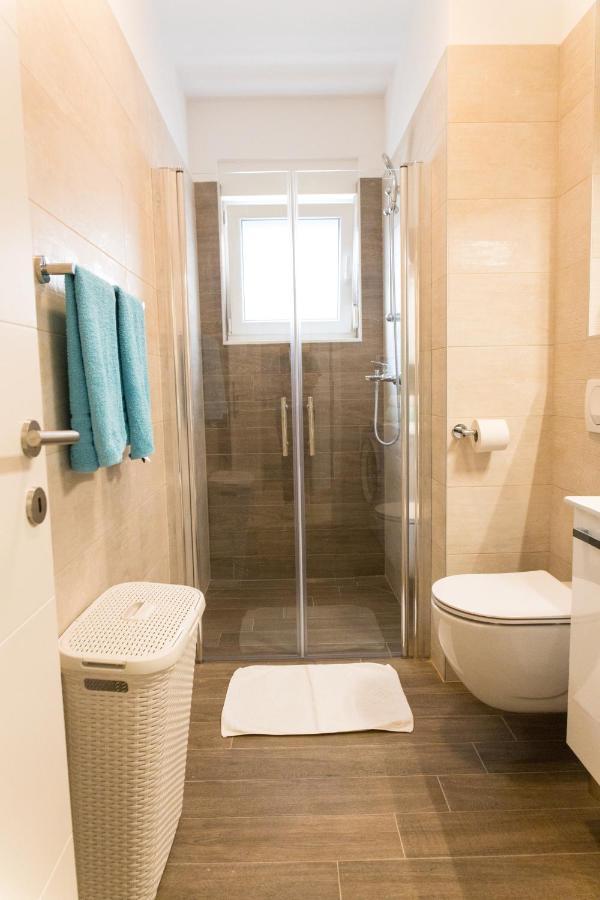Apartment Zara - Luxury Apartment With Private Pool Екстер'єр фото